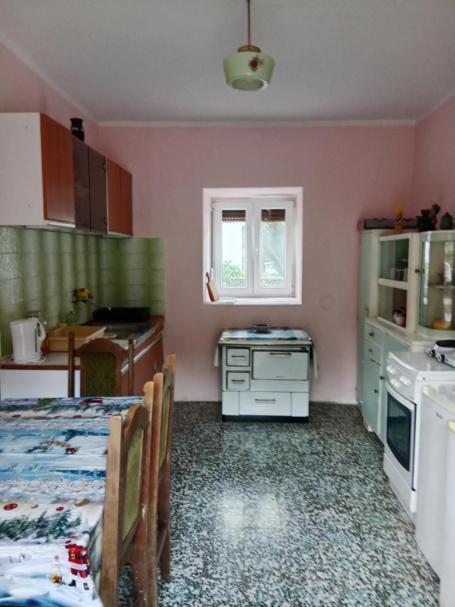 Rooms Banicevic Рисан Экстерьер фото